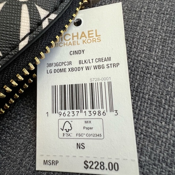 NWT MICHAEL KORS LEATHER JET SET CHARM LARGE DOME CROSSBODY BAG - Picture 5 of 10